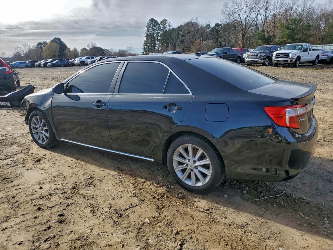2012 Toyota Camry Xle - Фото 2
