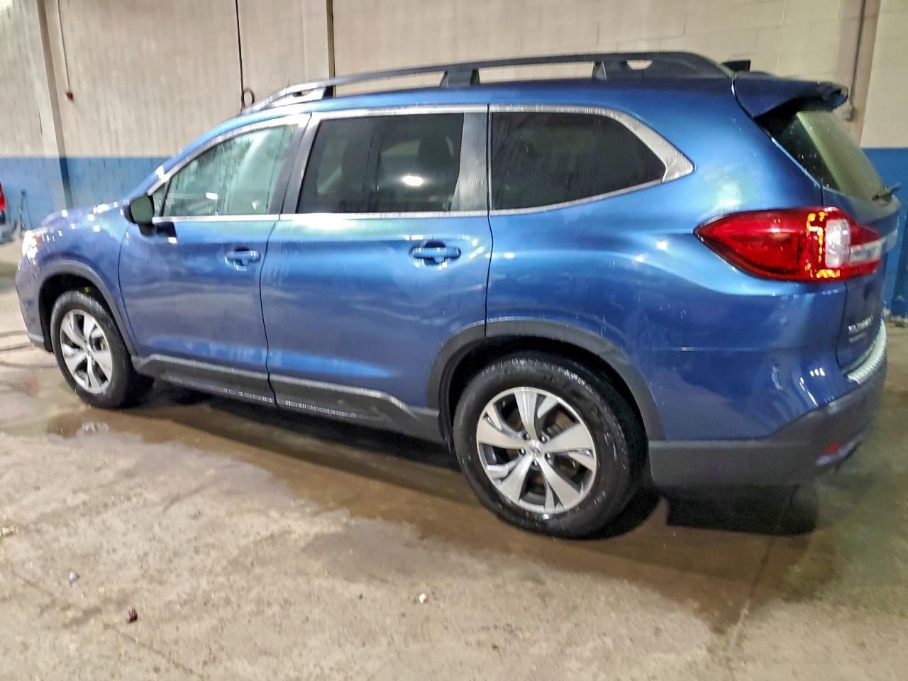 2022 Subaru Ascent Premium - Фото 2