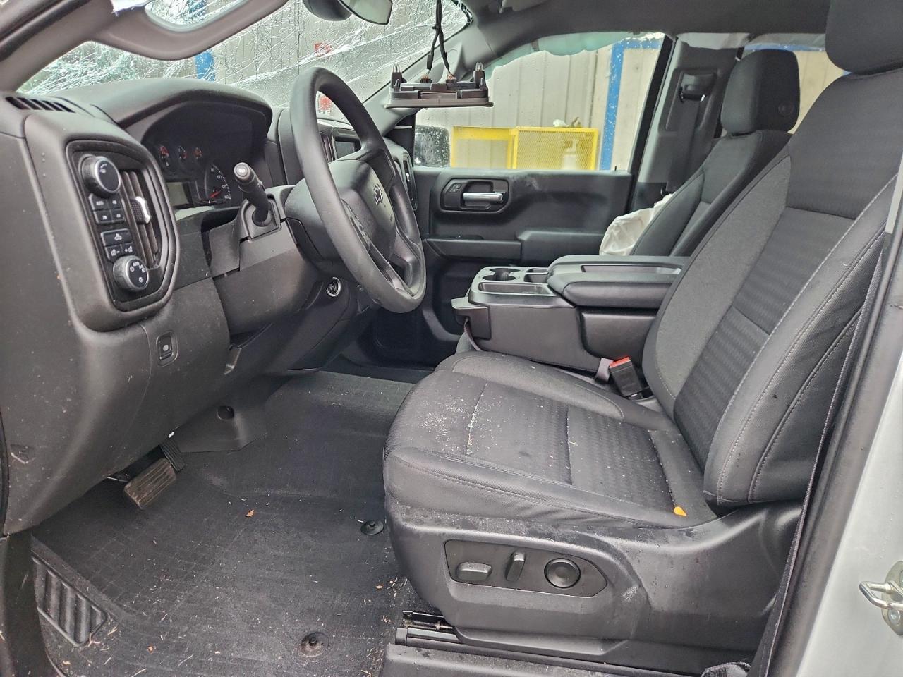 2023 Chevrolet Silverado K1500 Trail Boss Custom - Image 7