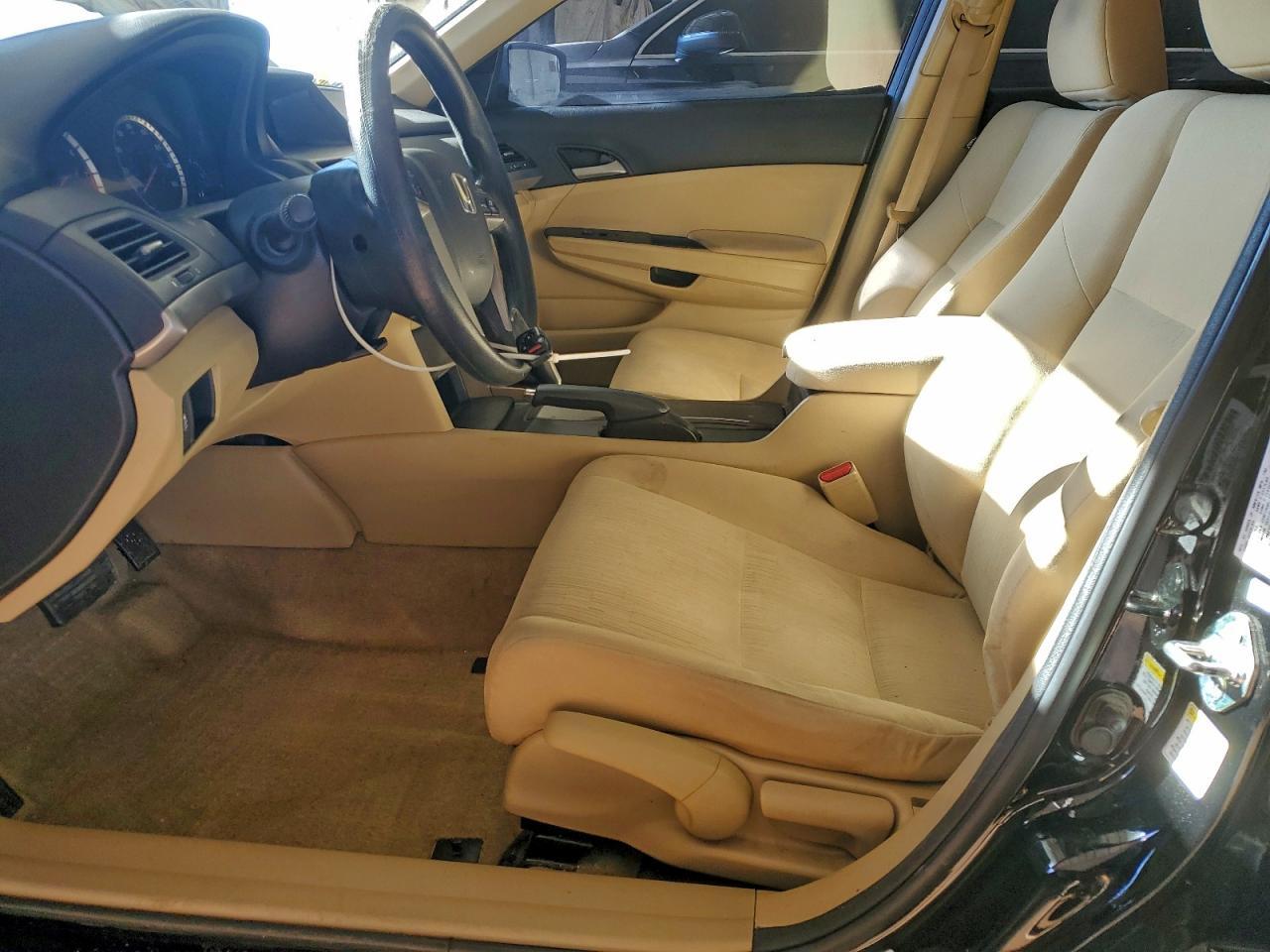 2012 Honda Accord Lx - Image 7