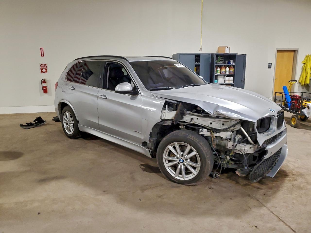 2015 BMW X5 xDrive35I - Фото 4