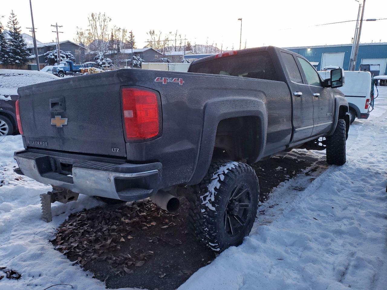 2015 Chevrolet Silverado K2500 Heavy Duty Ltz - Фото 3