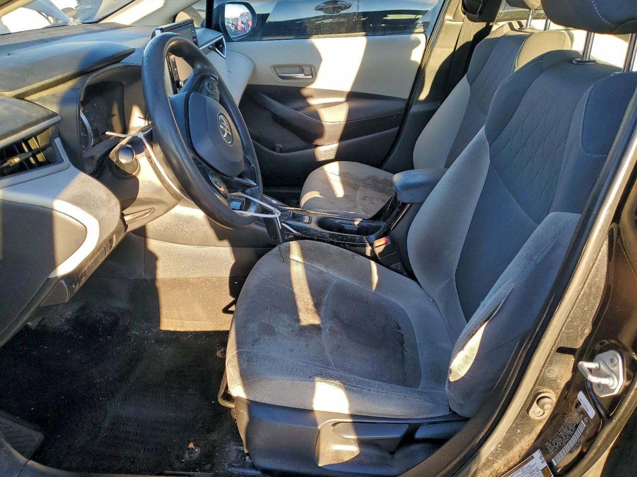 2020 Toyota Corolla Le - Image 7