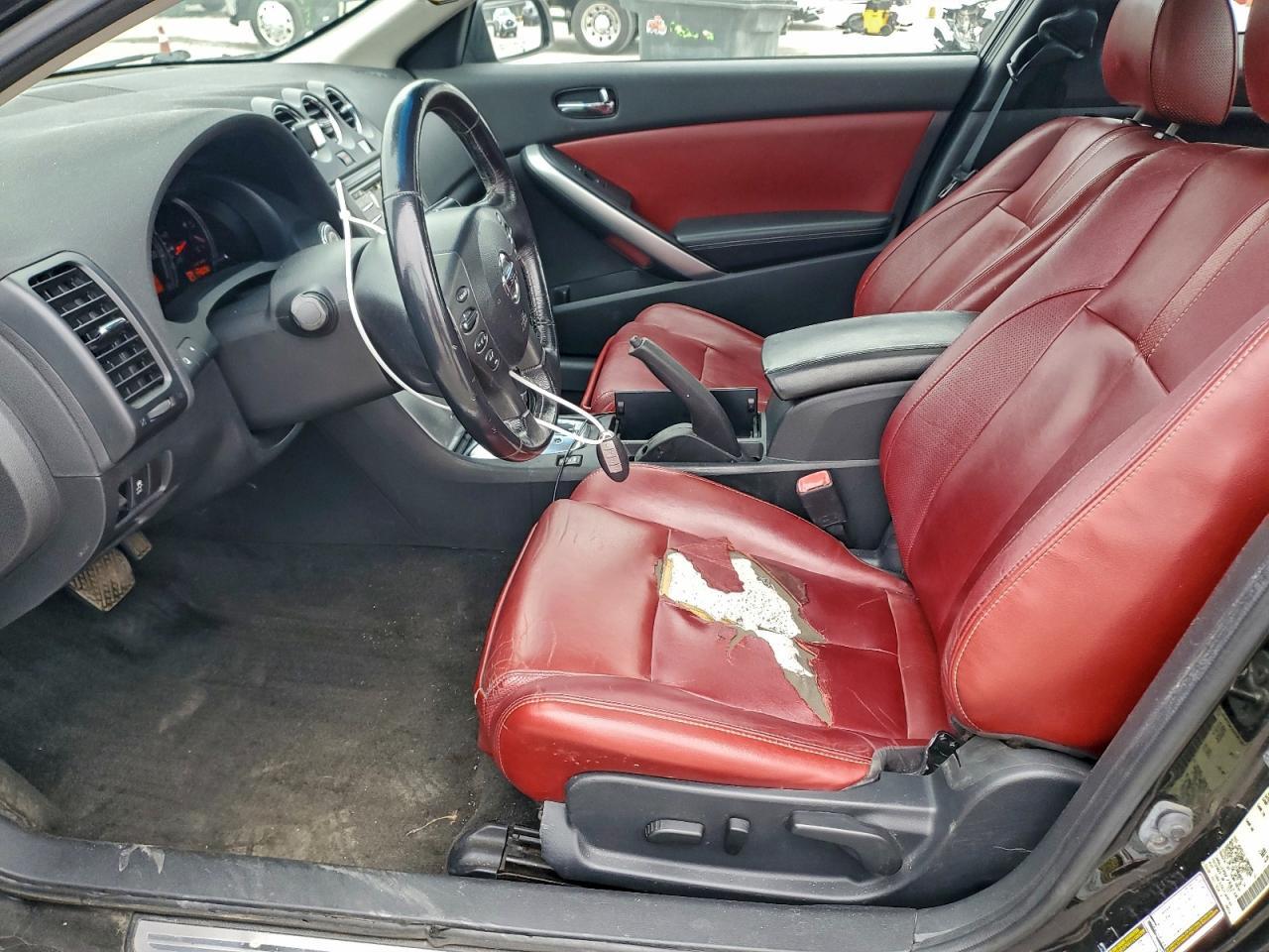 2013 Nissan Altima S - Image 7
