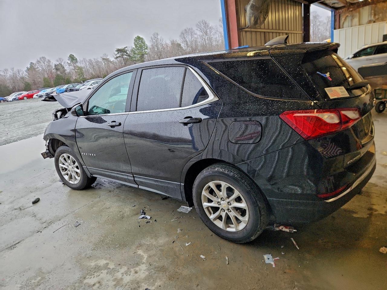 2020 Chevrolet Equinox Lt - Image 2