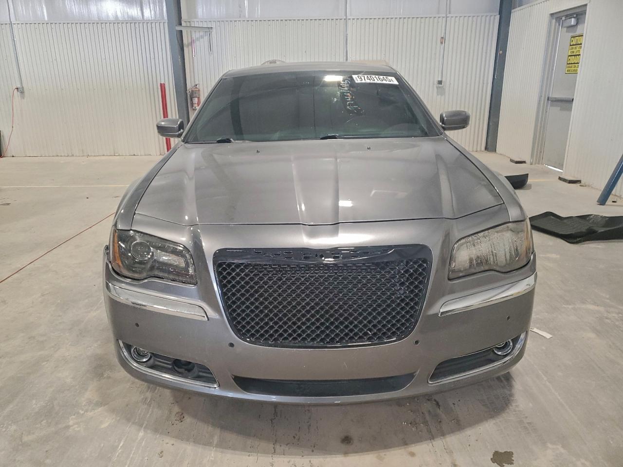 2012 Chrysler 300 S - Image 5
