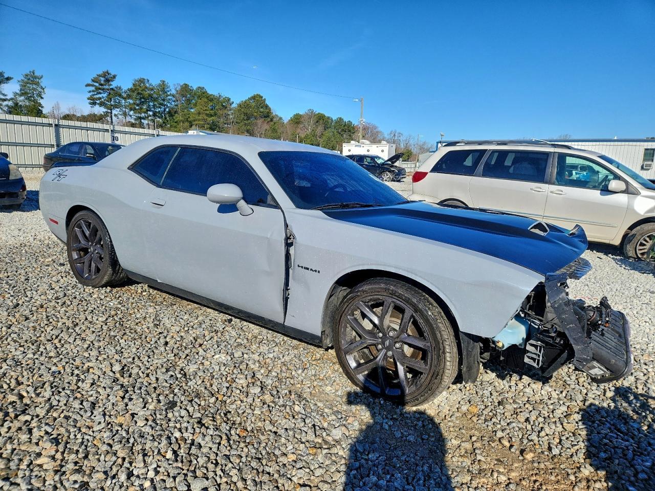 2022 Dodge Challenger R/T - Фото 4