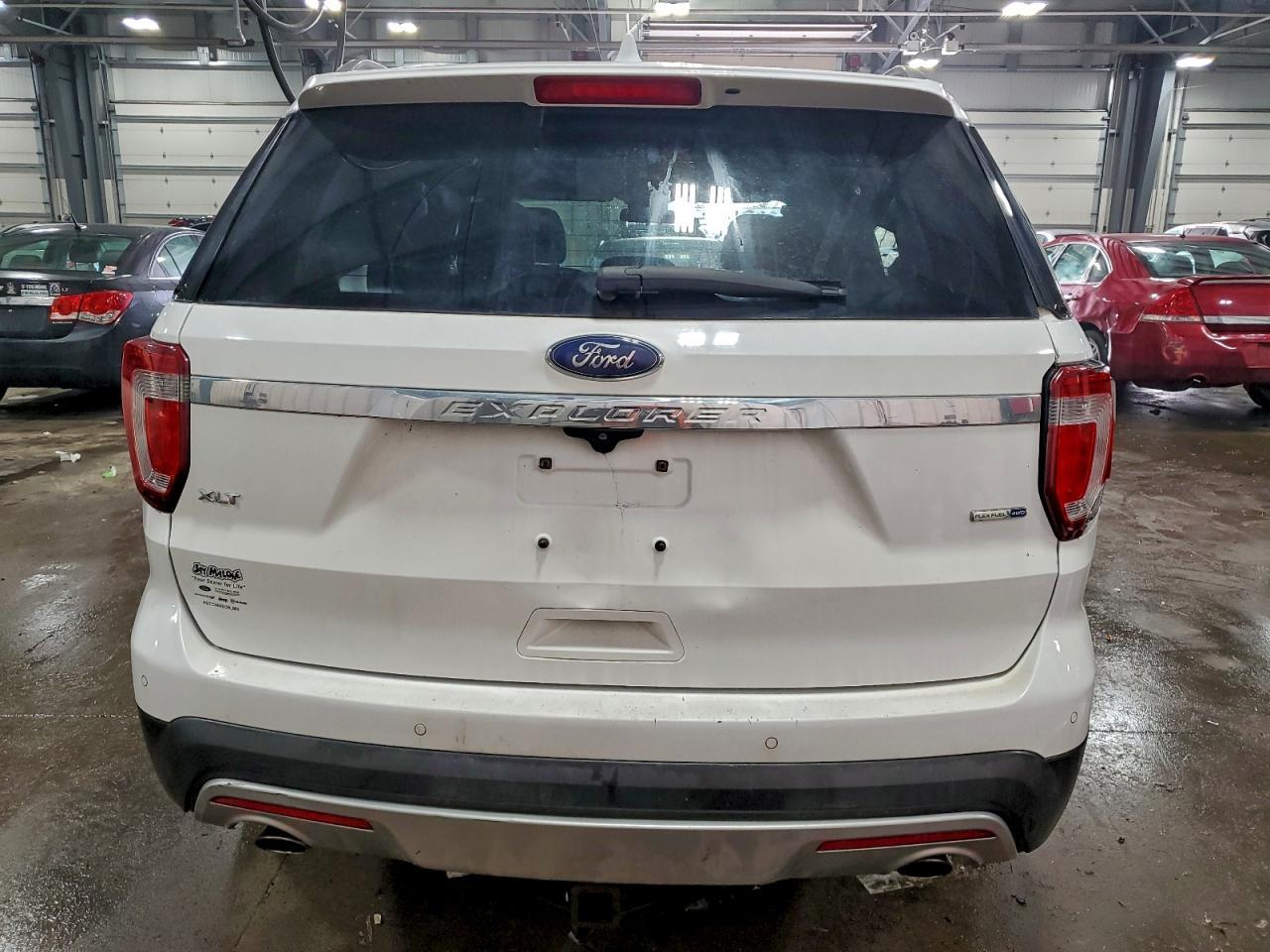 2016 Ford Explorer Xlt - Image 6