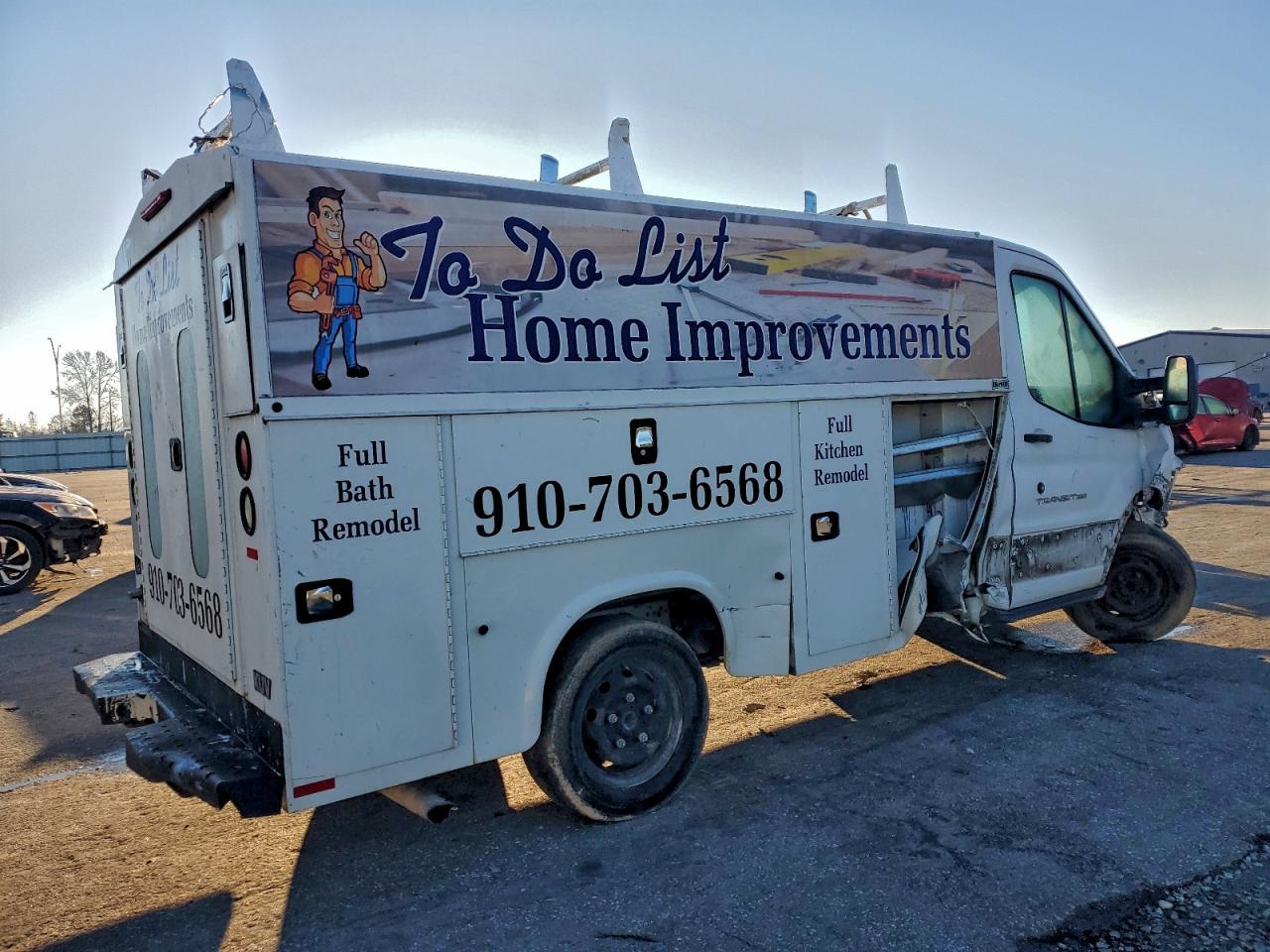 2017 Ford Transit Utility / Service Truck - Фото 3