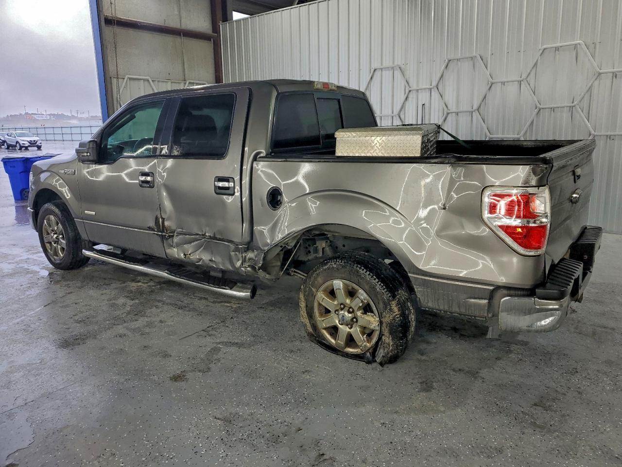 2013 Ford F150 Supercrew - Image 2