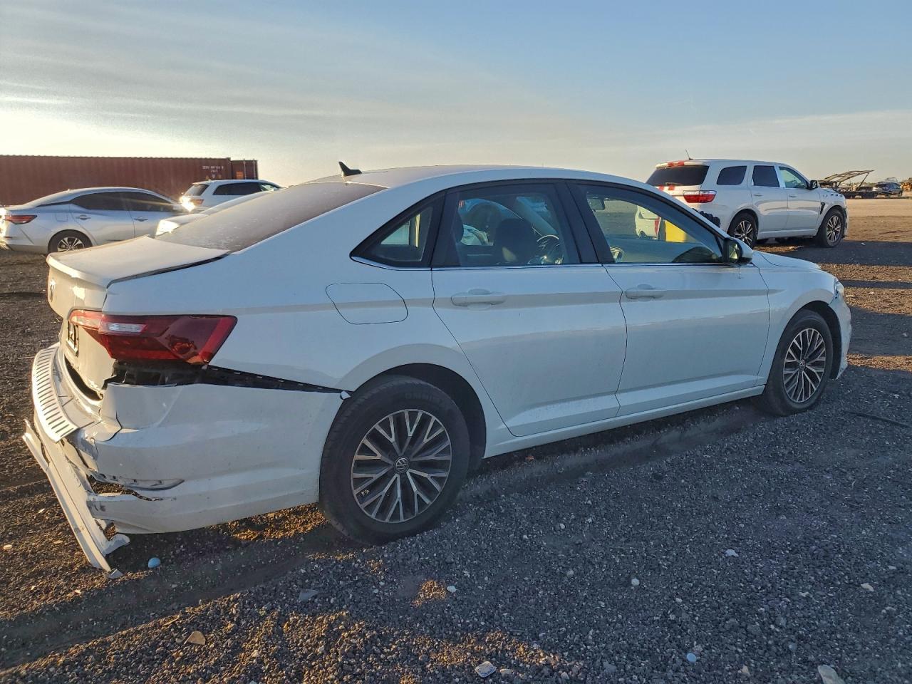 2021 Volkswagen Jetta S - Фото 3