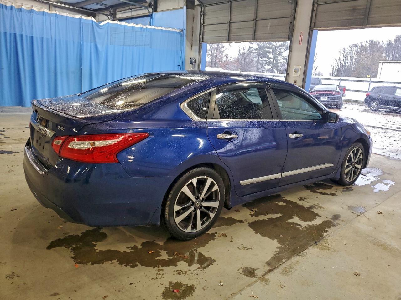 2016 Nissan Altima 2.5 - Фото 3