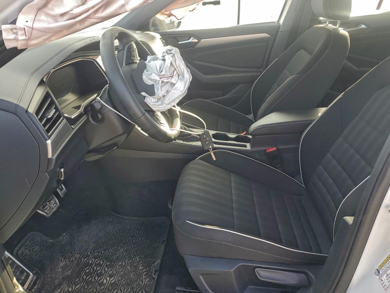 2024 Volkswagen Jetta Sport - Фото 7