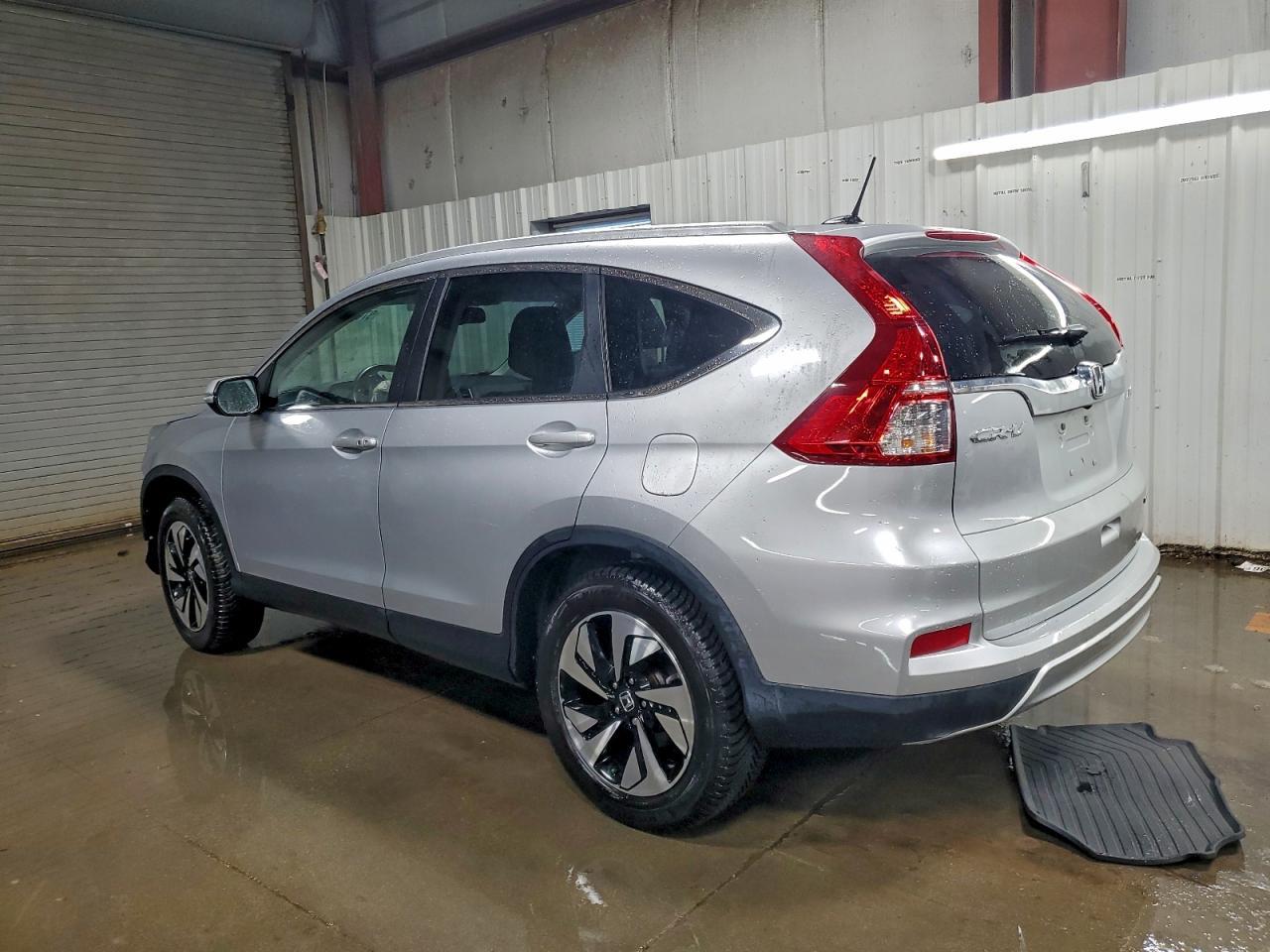 2016 Honda Cr-V Touring - Image 2