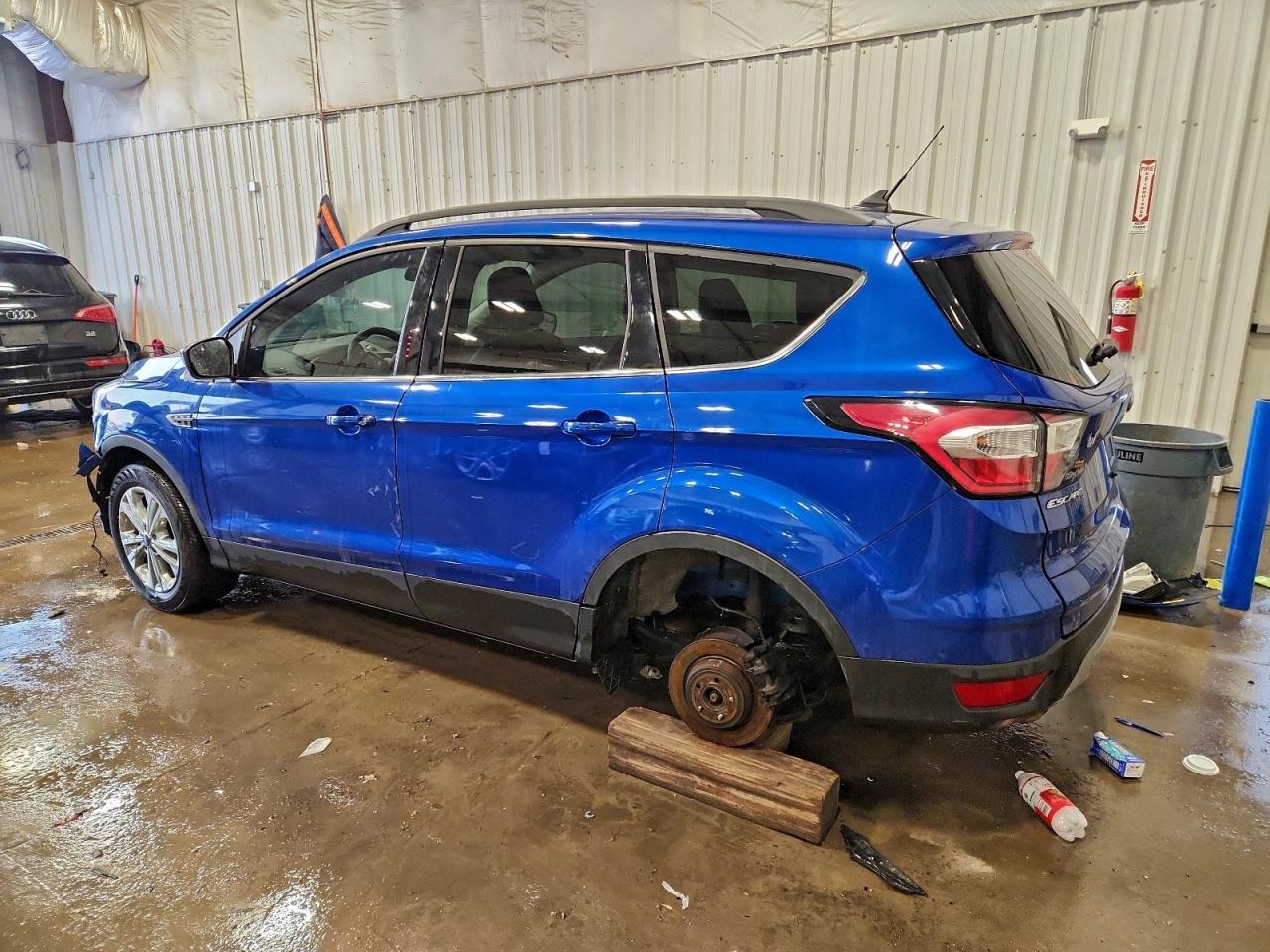 2018 Ford Escape Sel - Фото 2