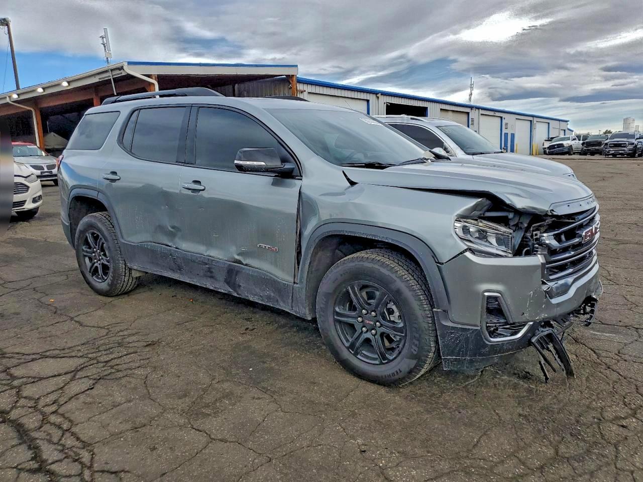 2023 GMC Acadia At4 - Фото 4