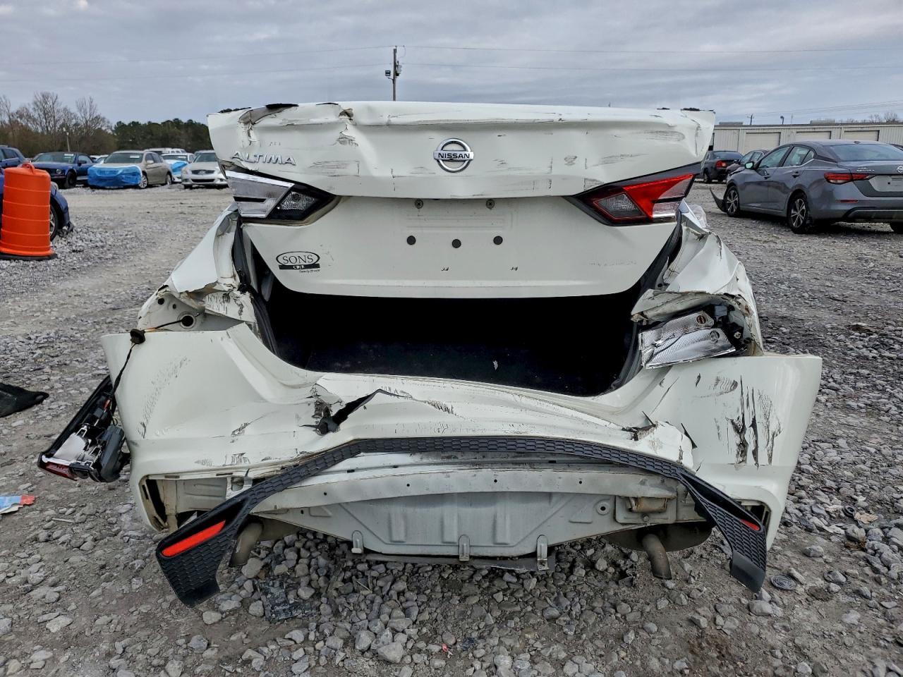 2020 Nissan Altima S - Фото 6