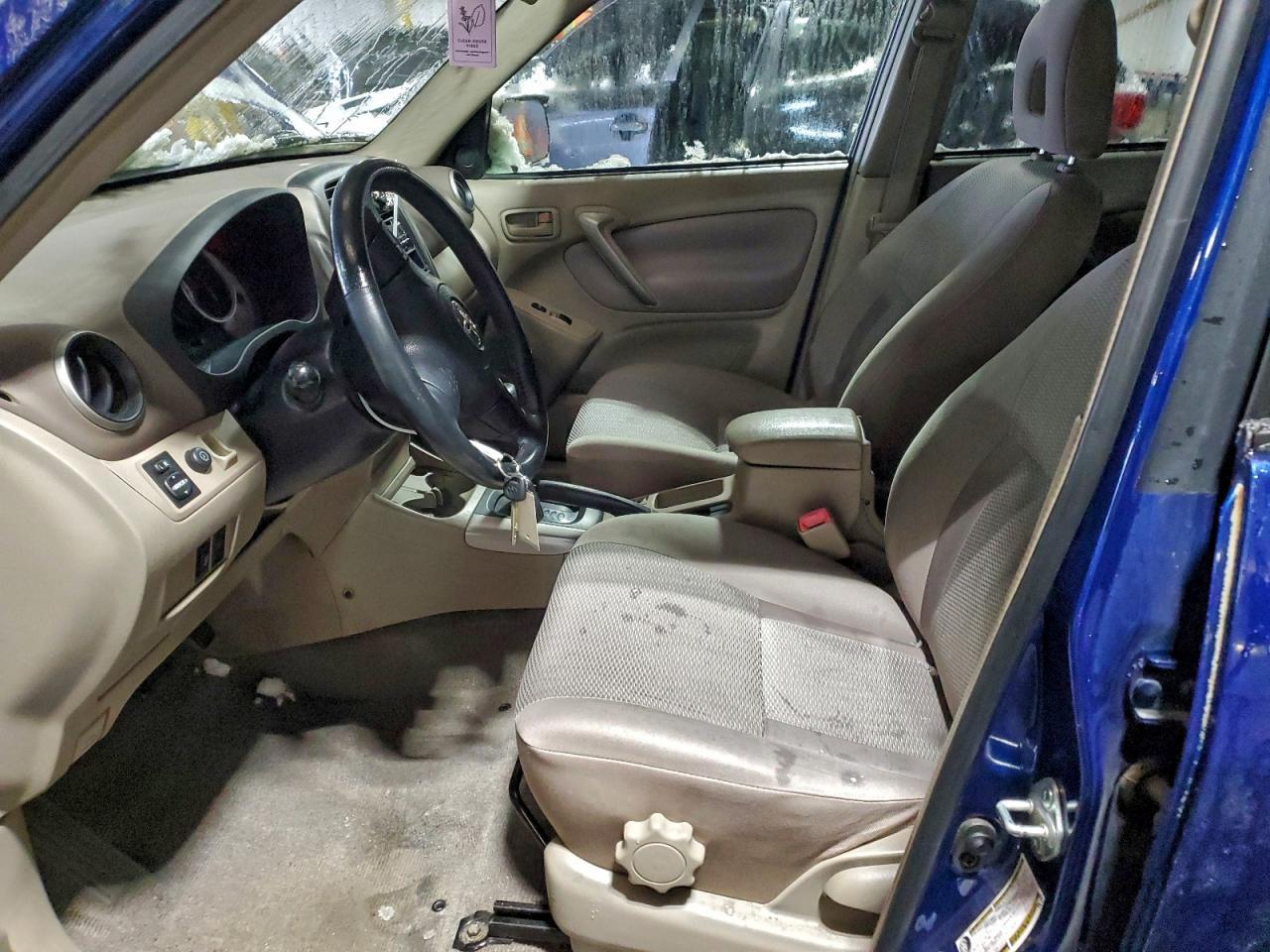 2004 Toyota Rav4 - Фото 7