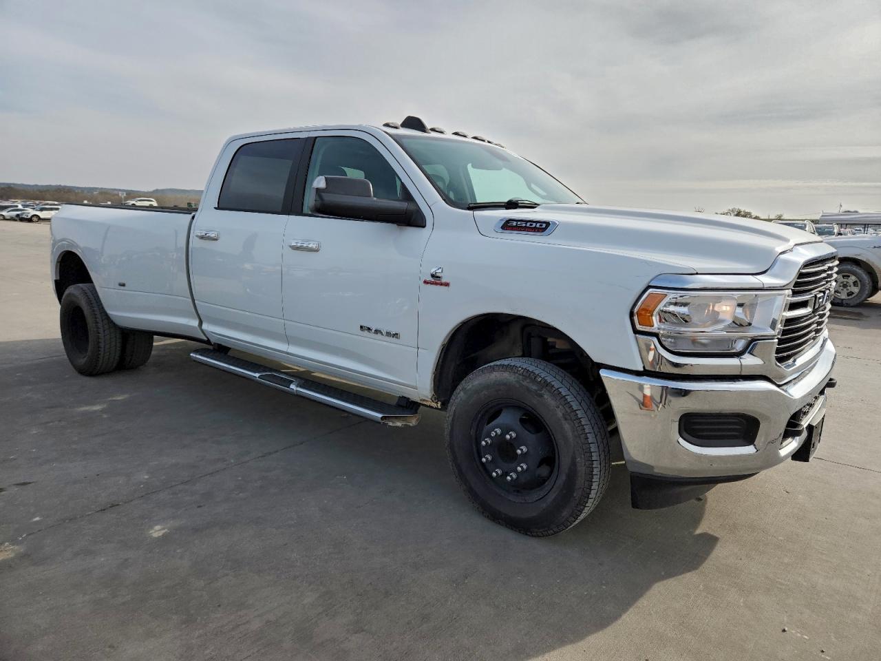 2019 Ram 3500 Big Horn - Фото 4