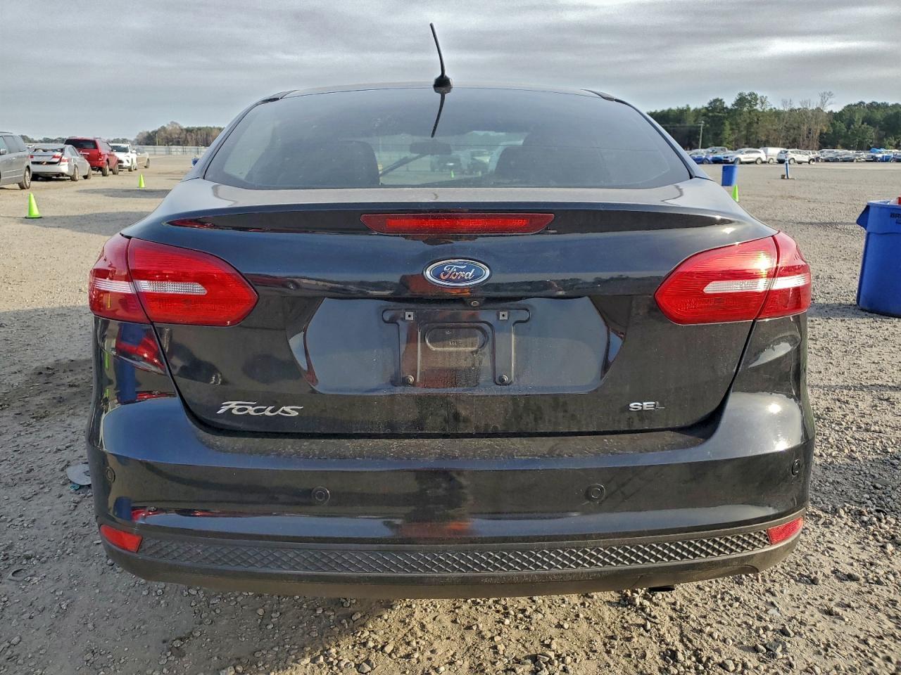 2017 Ford Focus Sel - Image 6