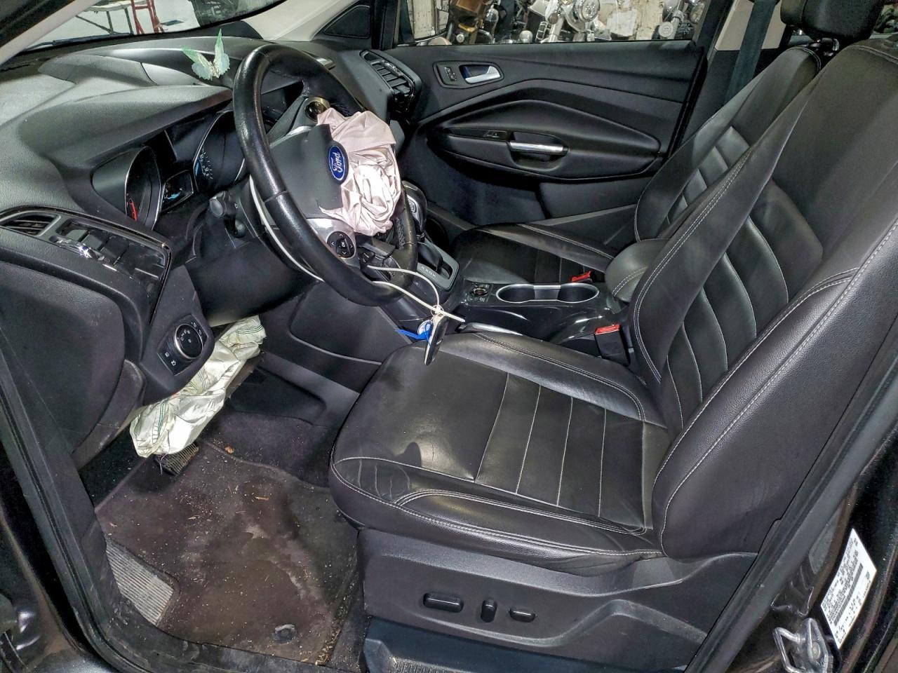 2016 Ford Escape Titanium - Image 7