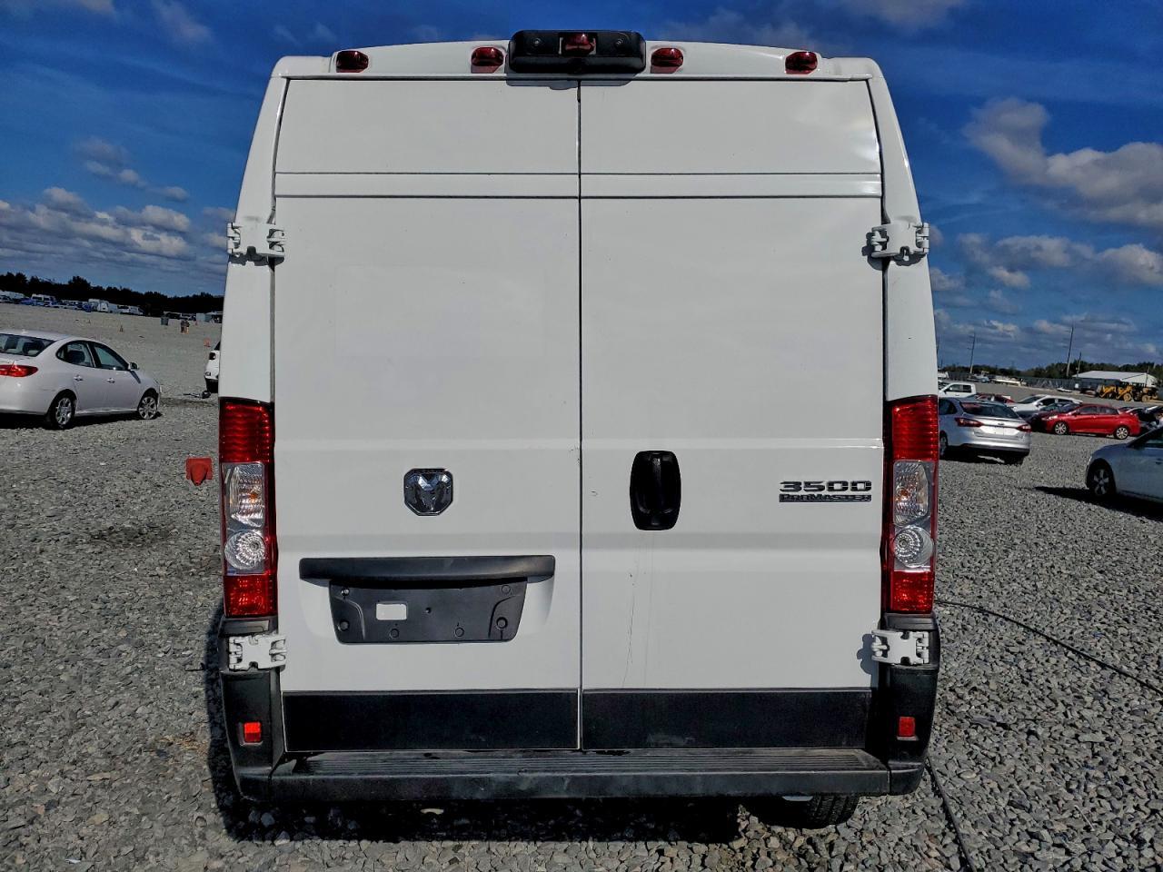 2025 Ram Promaster 3500 Delivery Van - Фото 6