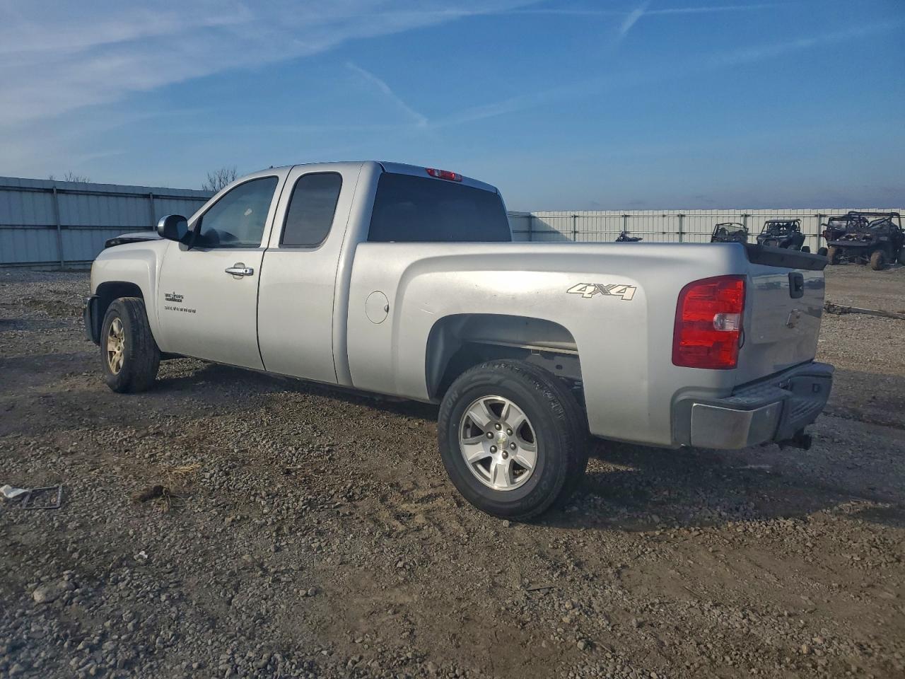2013 Chevrolet Silverado K1500 Lt - Фото 2