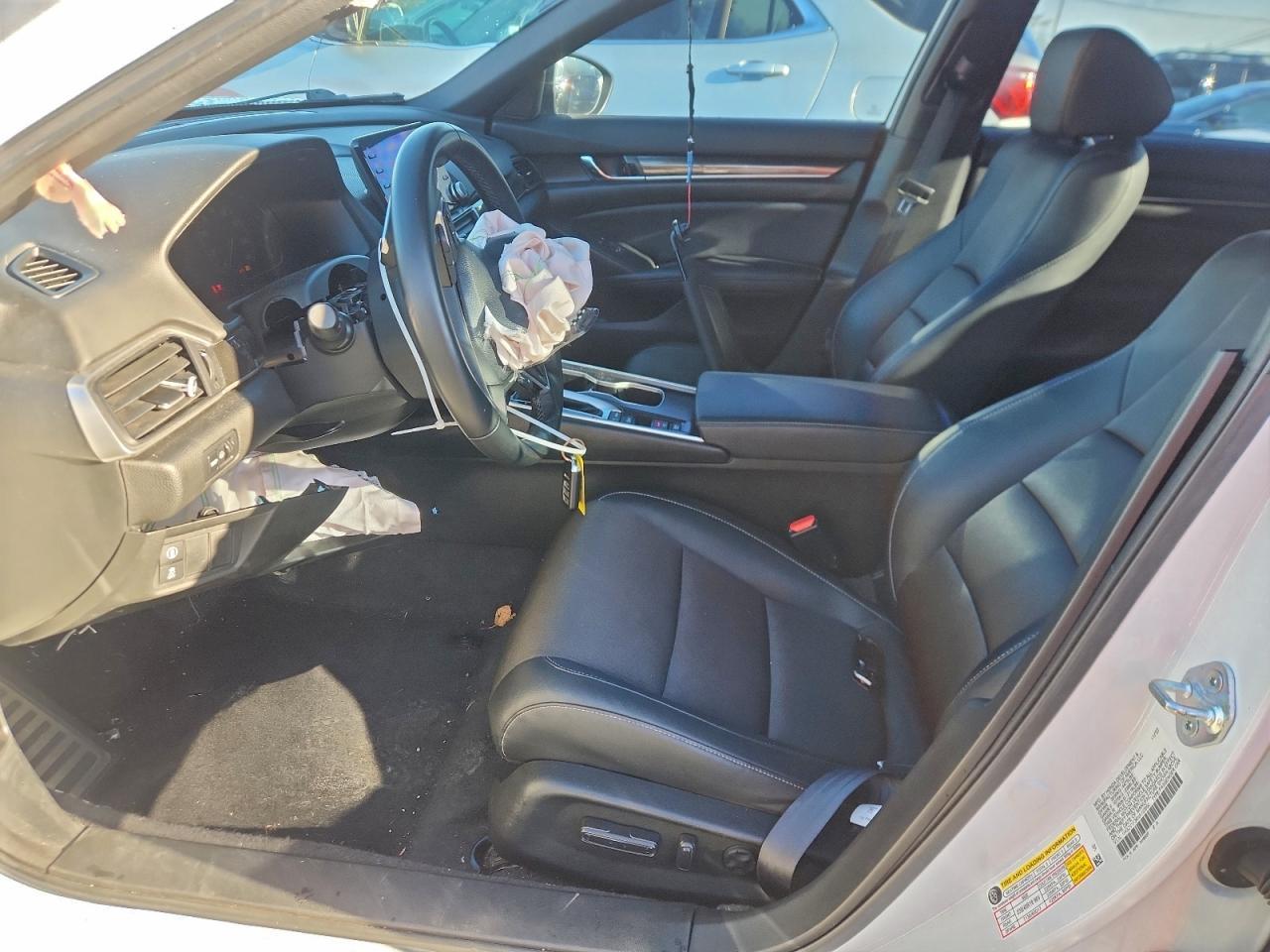 2022 Honda Accord Sport - Image 7