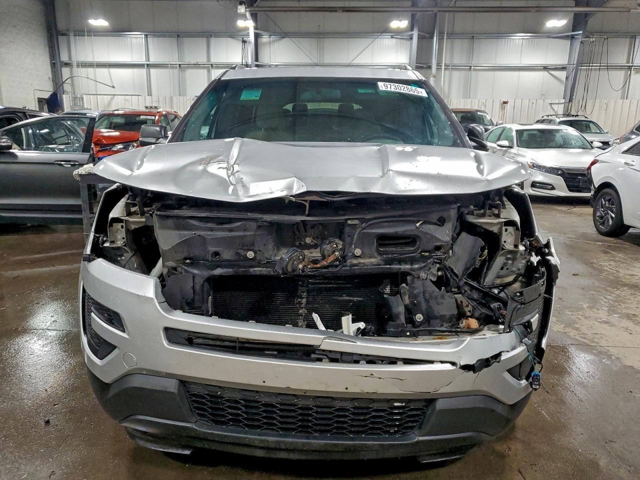 2016 Ford Explorer - Фото 5