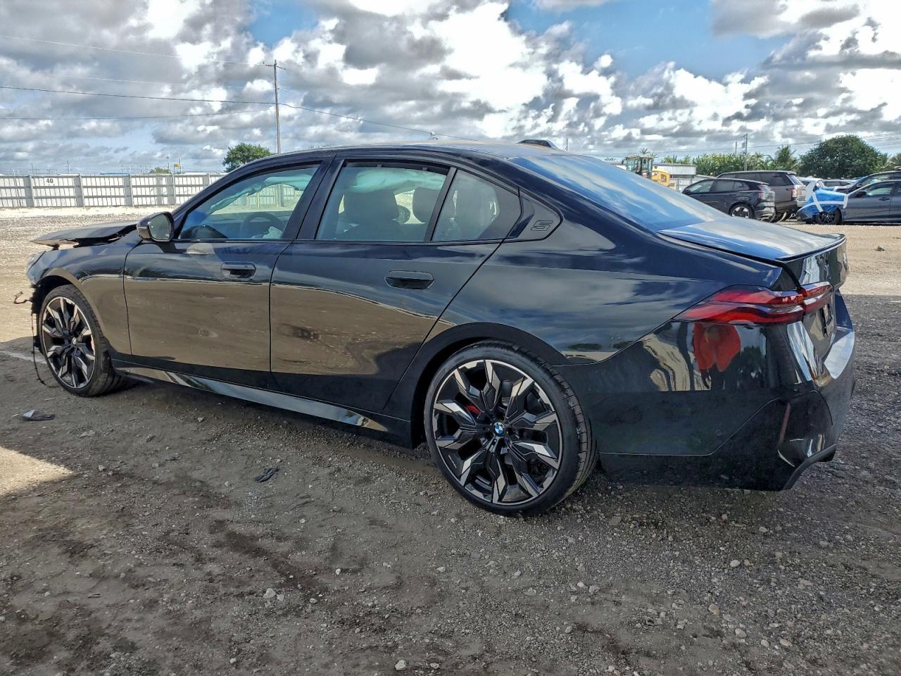 2026 BMW 540 Xi - Фото 2