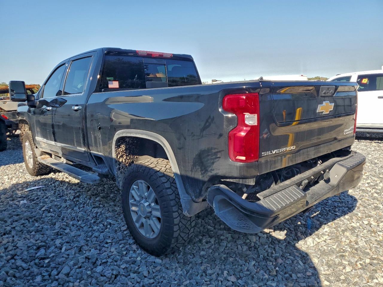 2024 Chevrolet Silverado K2500 High Country - Фото 2