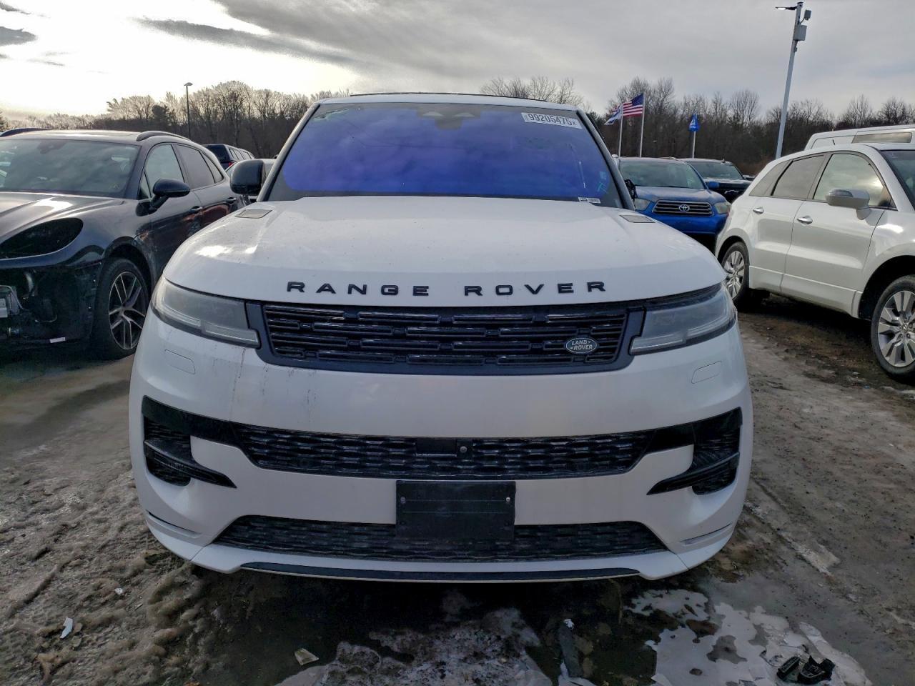 2024 Land Rover Range Rover Sport Dynamic Se - Image 5