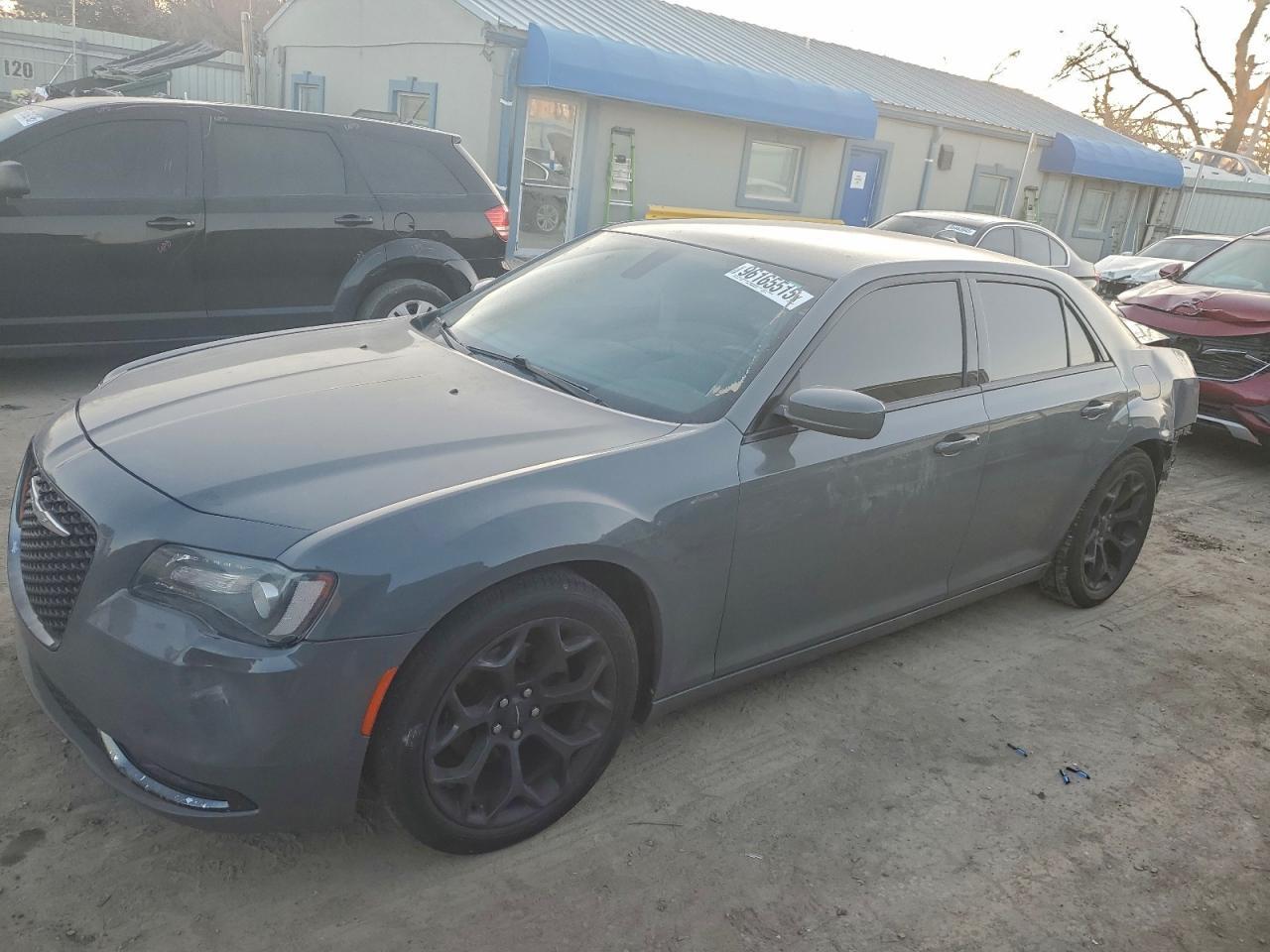 2019 Chrysler 300 S