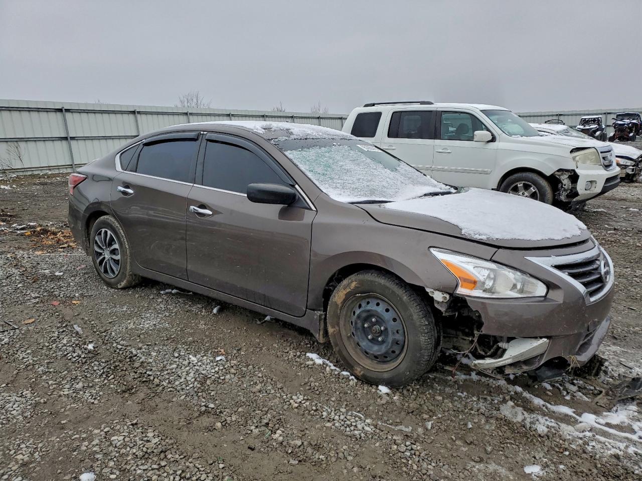 2015 Nissan Altima 2.5 - Image 4