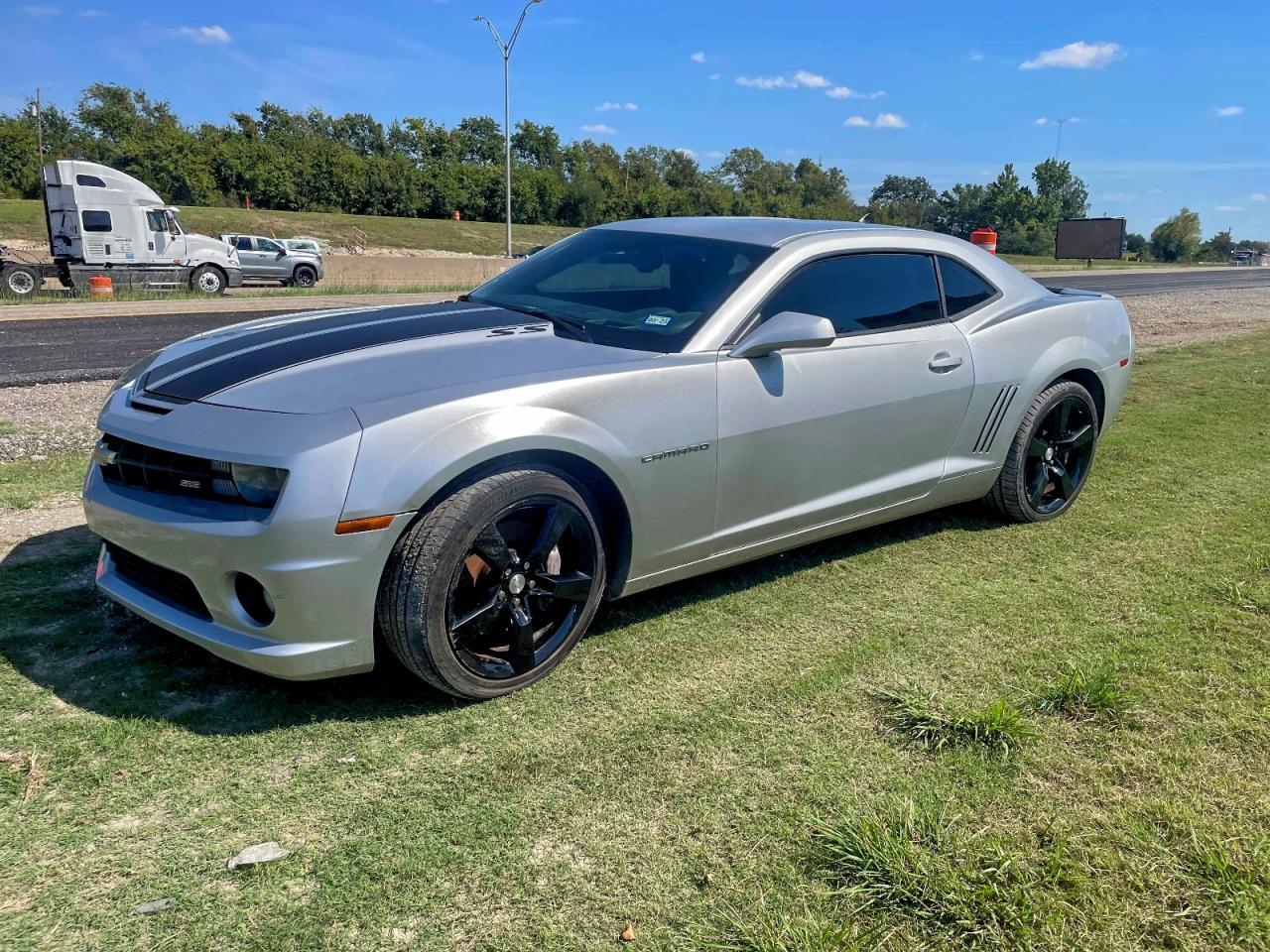 2011 Chevrolet Camaro 2Ss - Фото 2