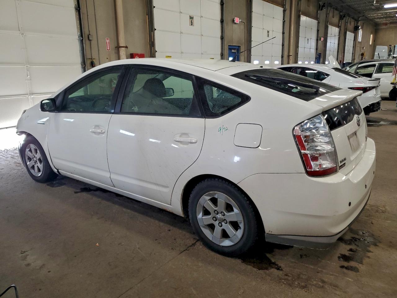 2009 Toyota Prius - Фото 2