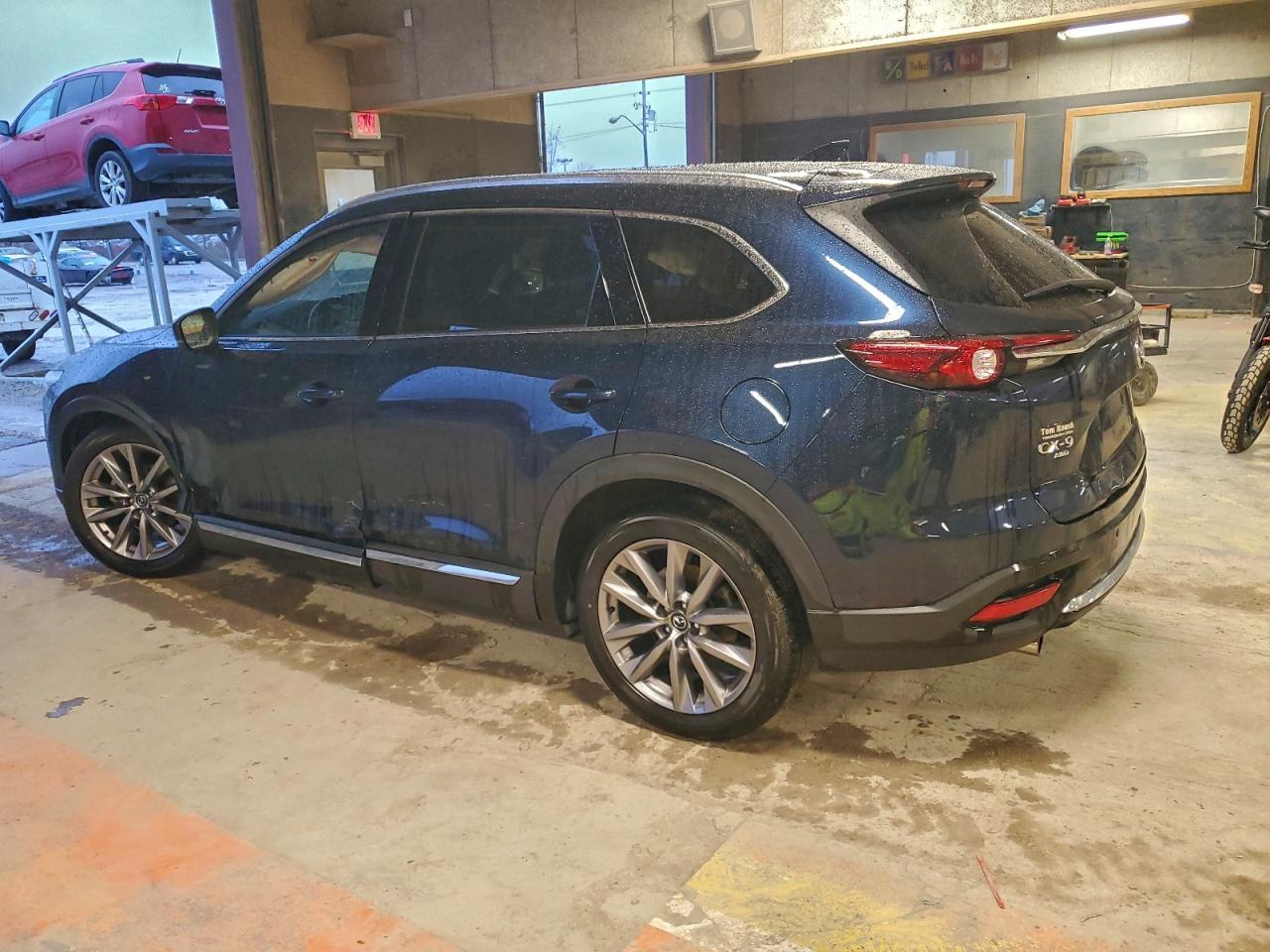 2020 Mazda Cx-9 Grand Touring - Image 2