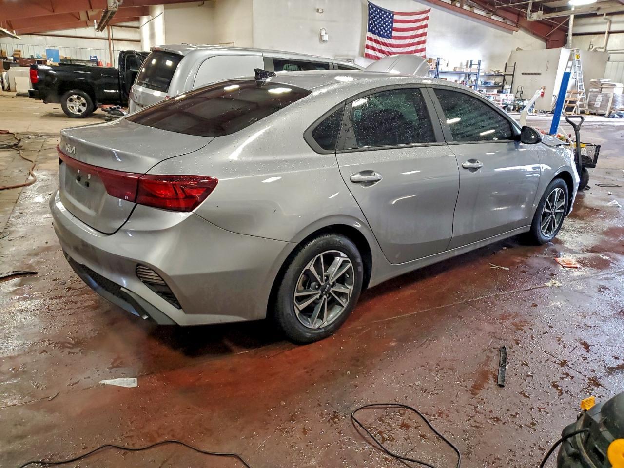 2024 Kia Forte Lx - Image 3