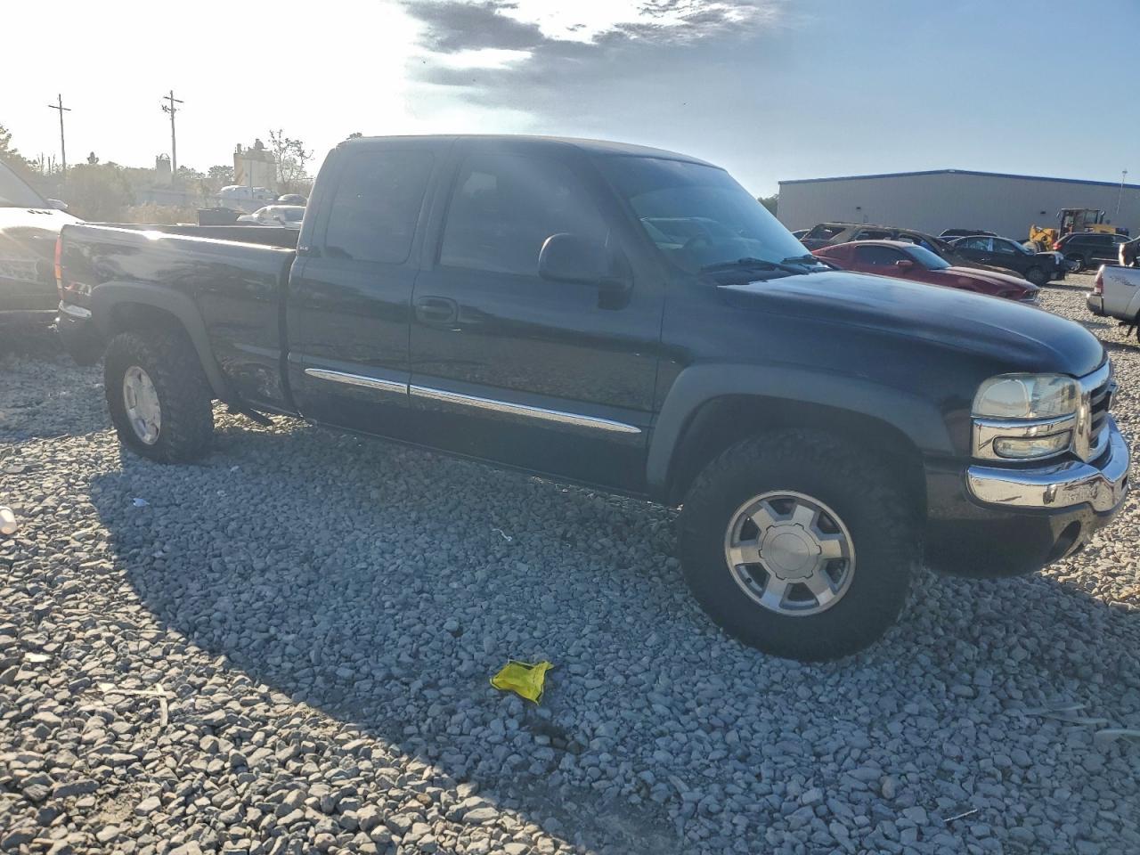 2005 GMC Sierra 1500 - Фото 4