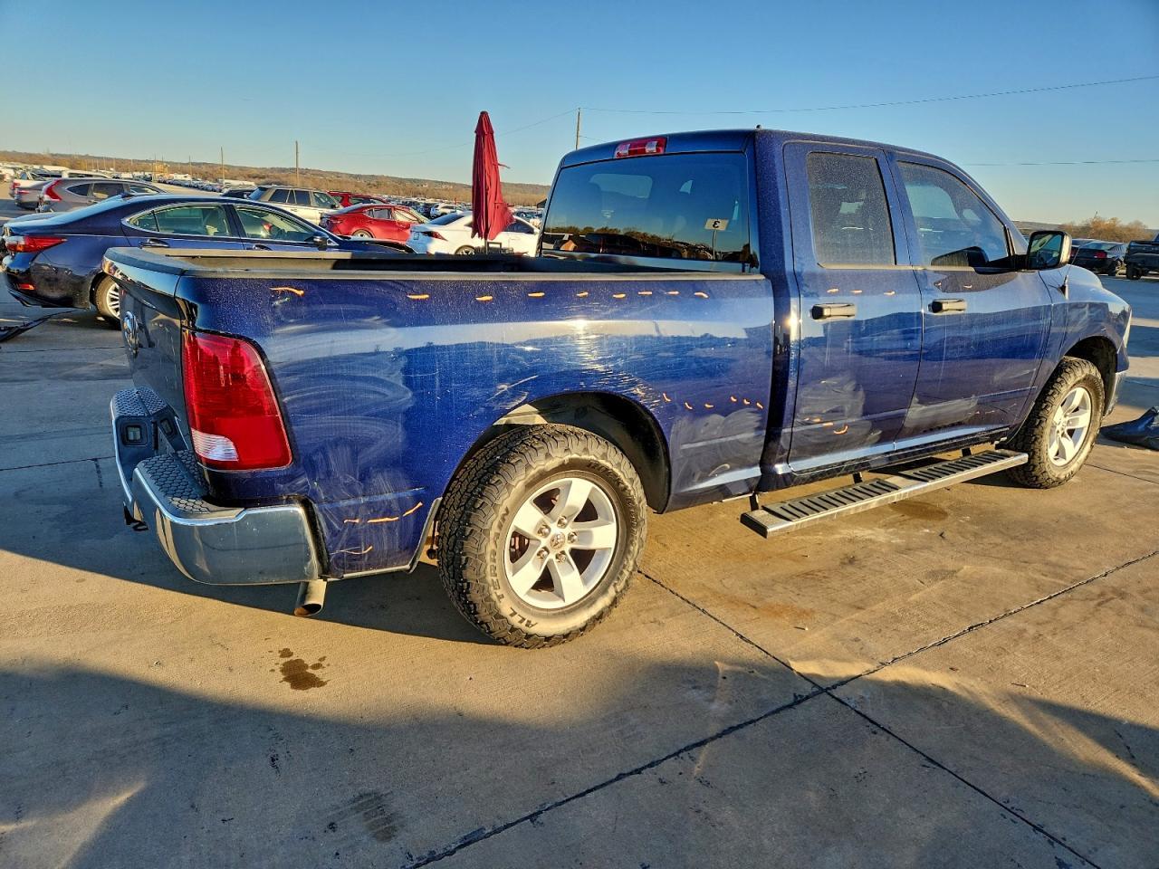 2019 Ram 1500 Classic Tradesman - Image 3