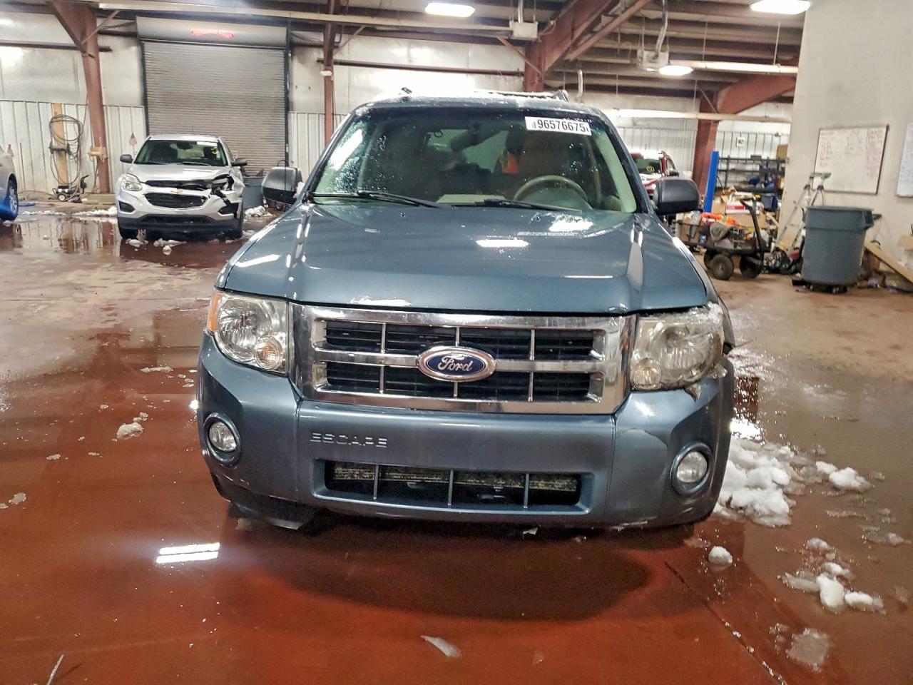 2010 Ford Escape Xlt - Фото 5