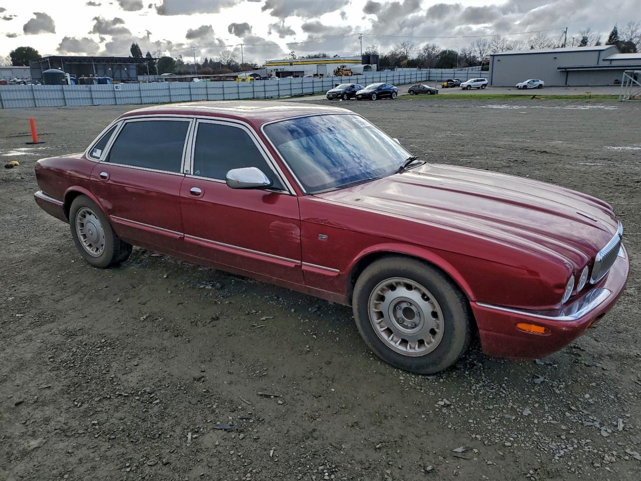 2000 Jaguar Vandenplas - Image 4
