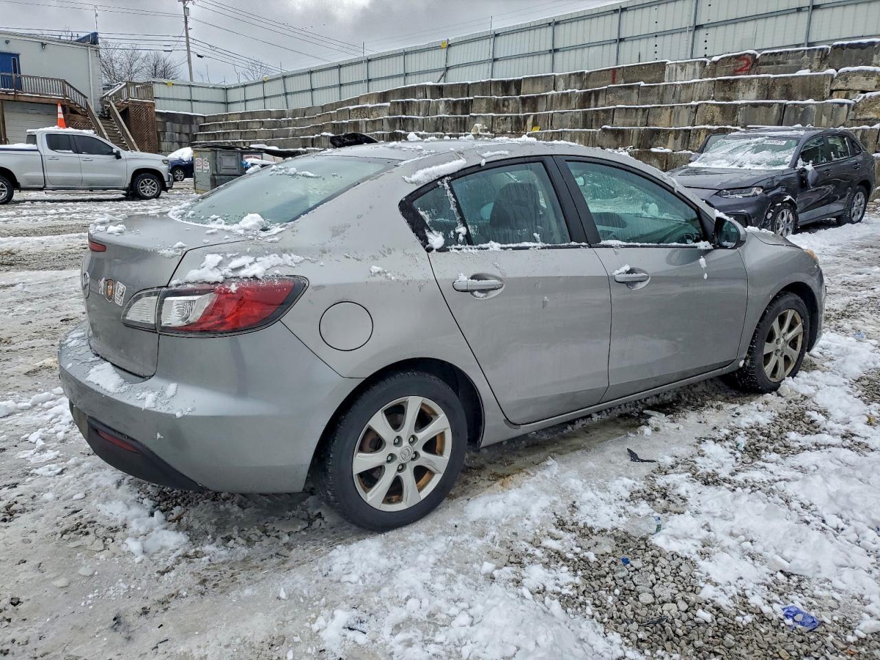 2011 Mazda 3 I - Фото 3