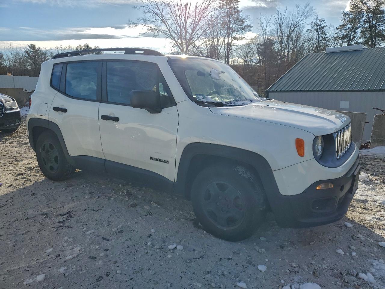2015 Jeep Renegade Sport - Фото 4