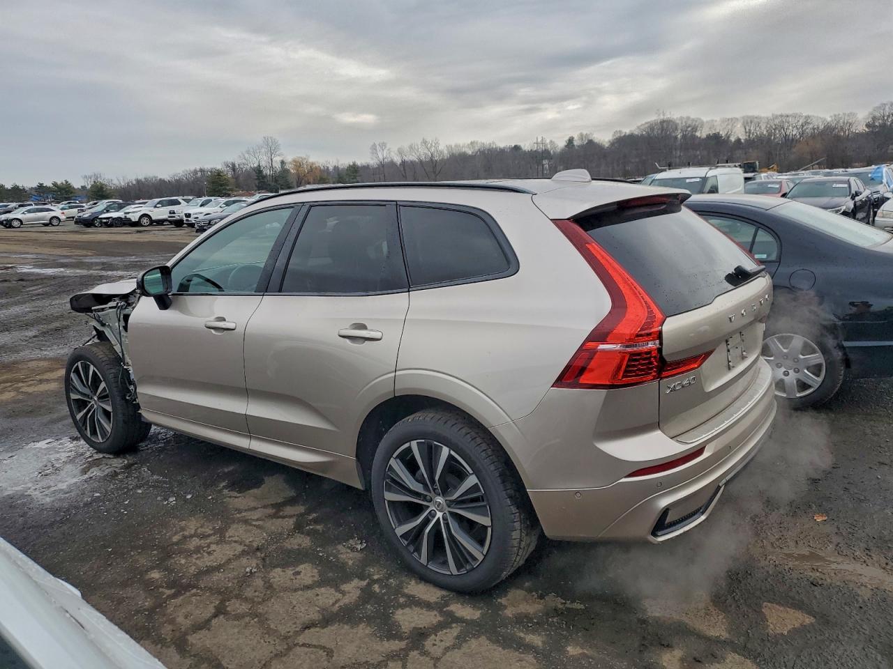 2023 Volvo Xc60 Plus - Фото 2