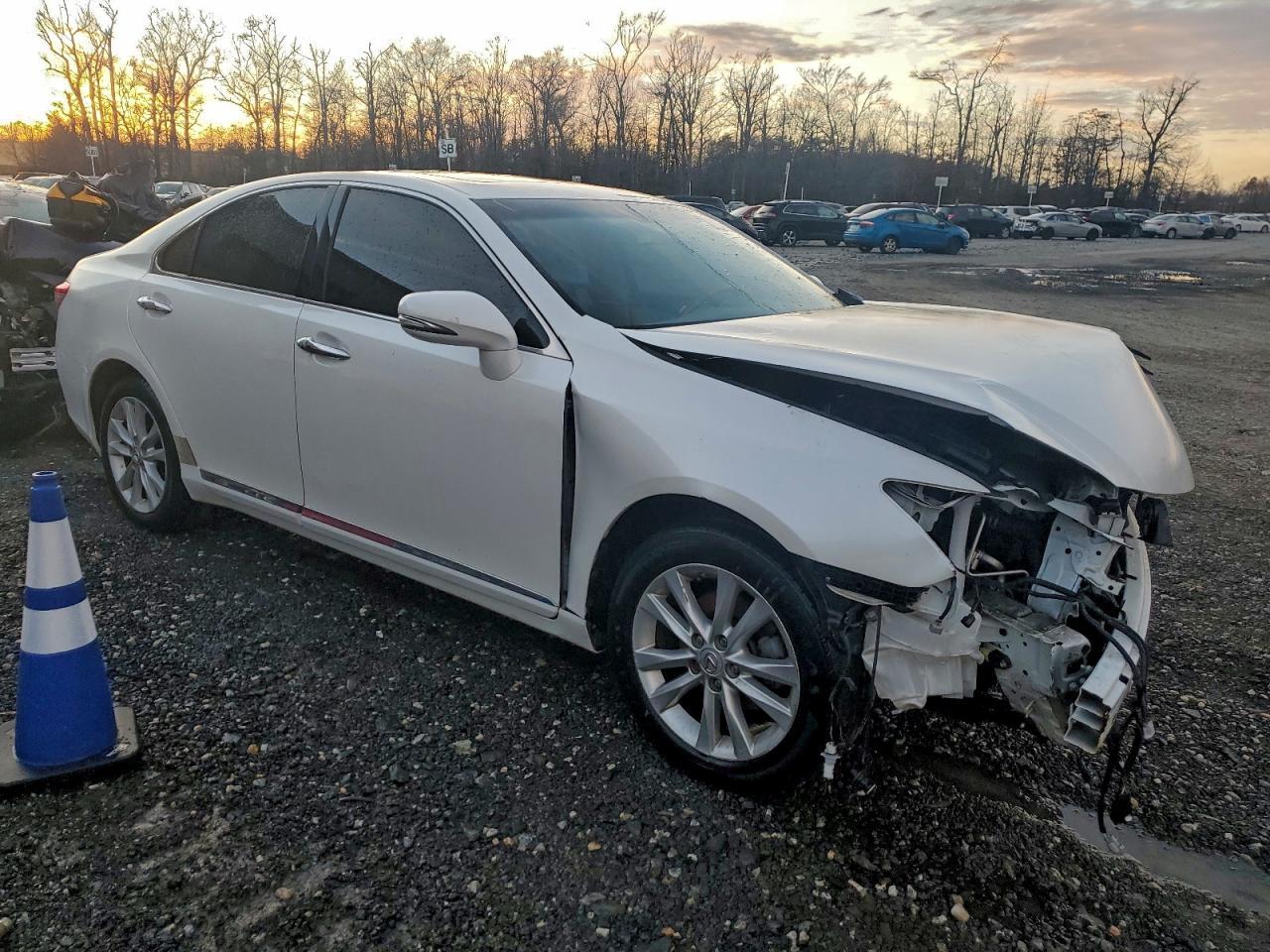 2011 Lexus Es 350 Base - Фото 4
