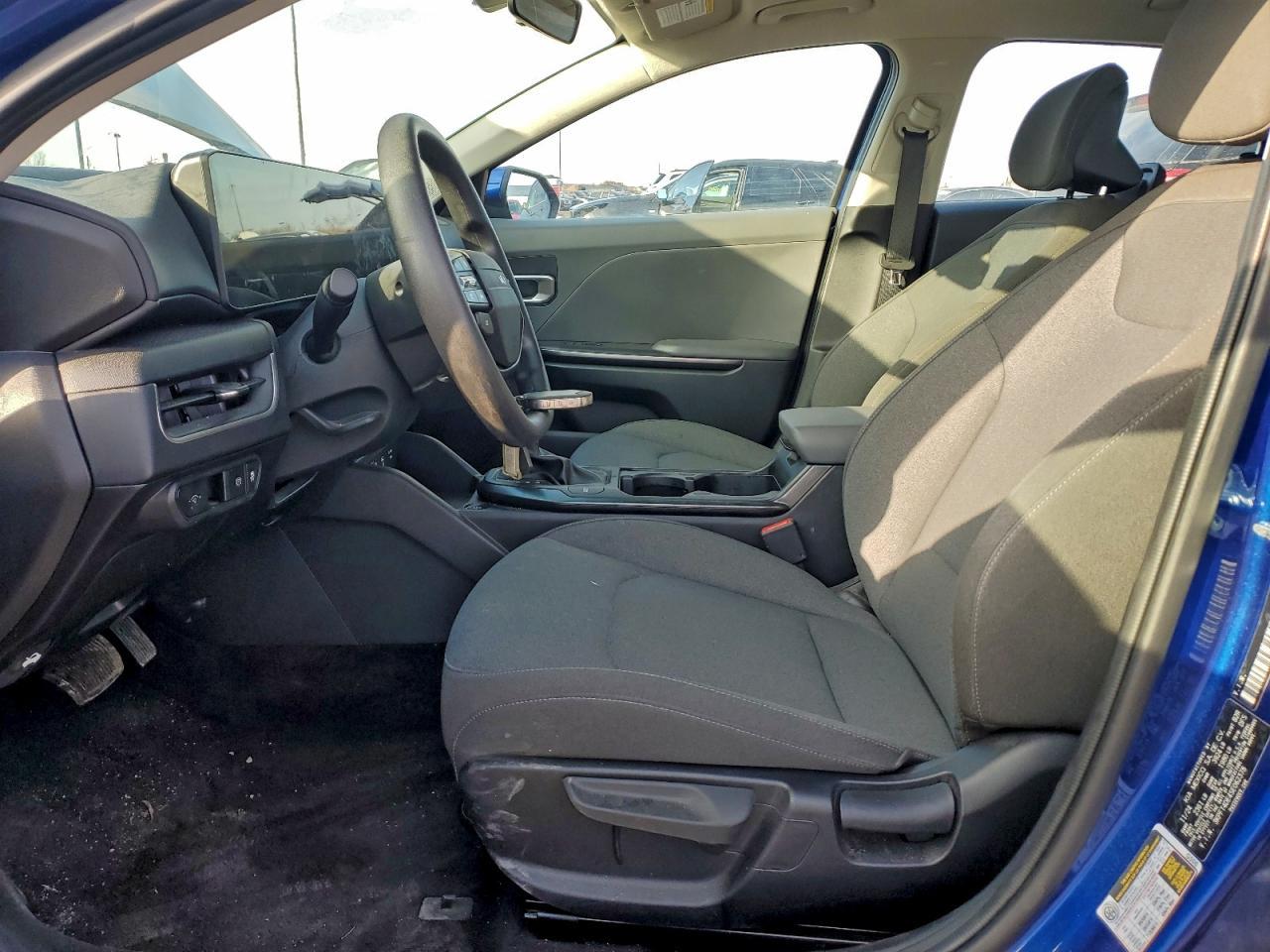 2025 Kia K4 Lx - Image 7