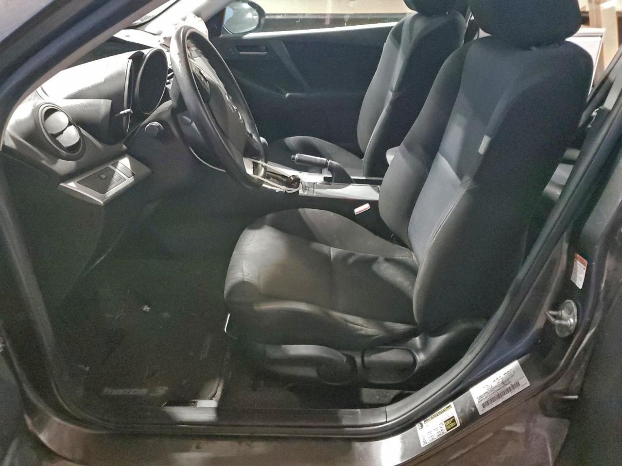 2011 Mazda 3 I - Image 7