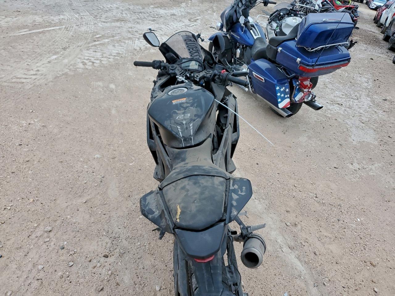 2025 Yamaha Yfz320 A - Image 6