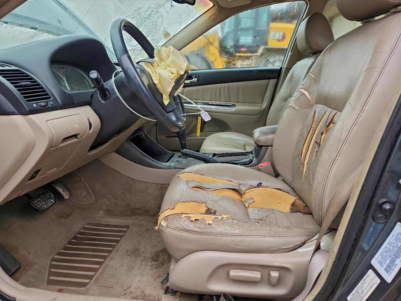 2002 Toyota Camry Le - Фото 7